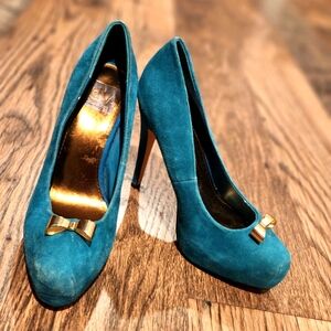 Dolce Vita DV Bunny Teal Bow Heels Size 8